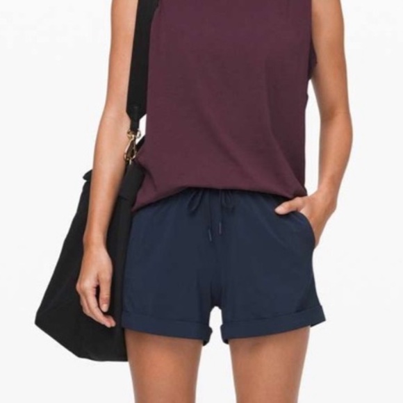 LULULEMON Mystery Box - Bundle of 3 items - Picture 6 of 7